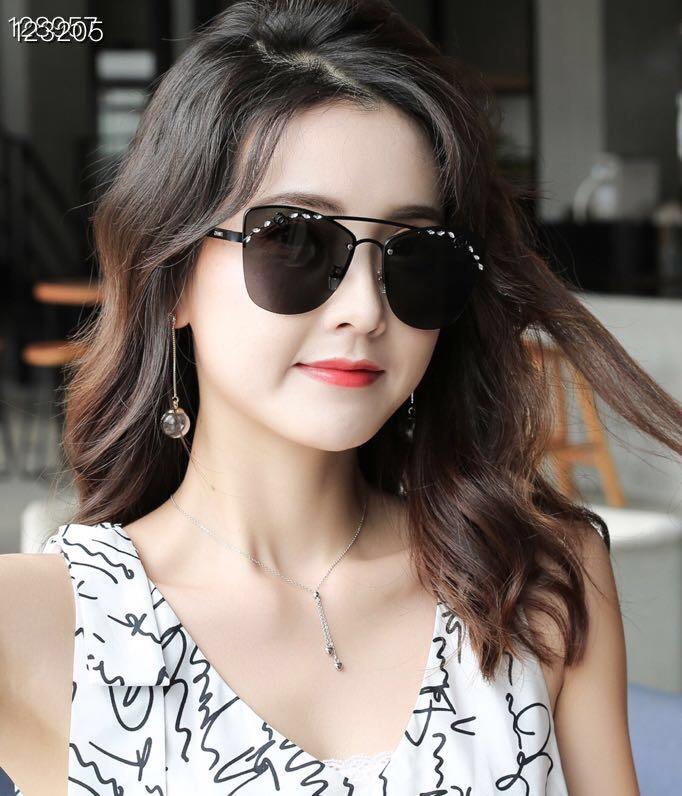 CHANEL香奈兒 開年新款 Angelababy楊穎同款 女款太陽鏡 適合各種臉型  lly1400